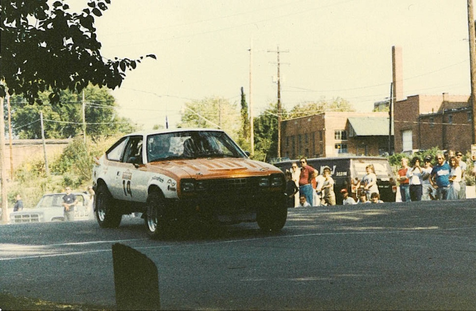 Daniel Gilliland &  Betty-Ann Gilliland, 1985 sunriser